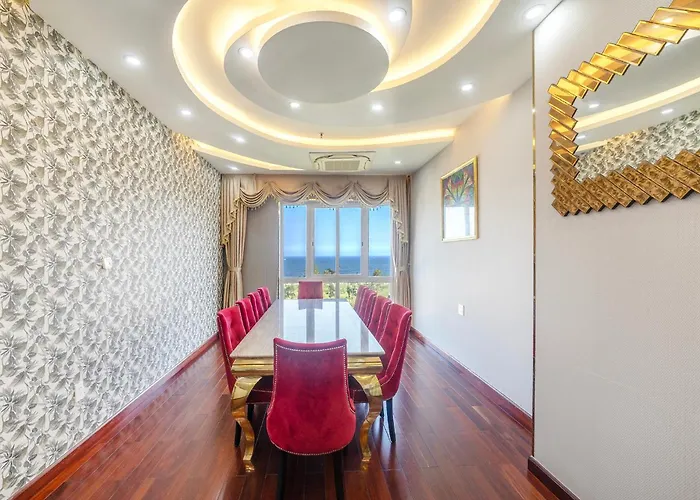 Tiffany & Restaurant Phan Thiết