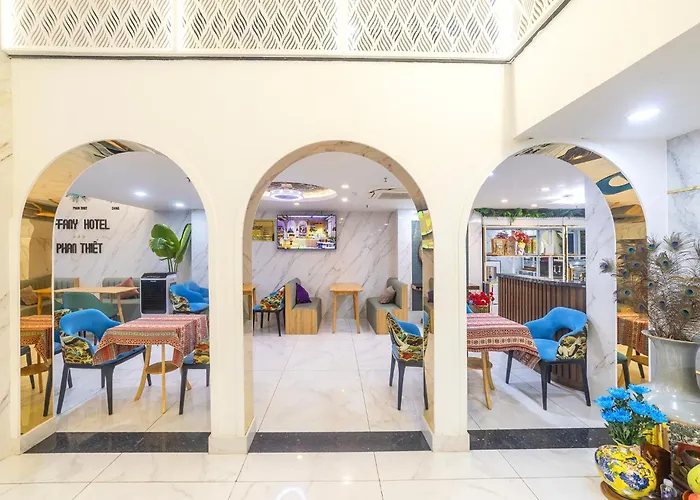Khách sạn Tiffany & Restaurant 3*