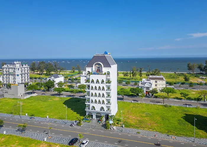 Tiffany & Restaurant Khách sạn Phan Thiết