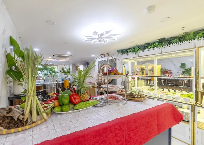 Khách sạn Tiffany & Restaurant 3*